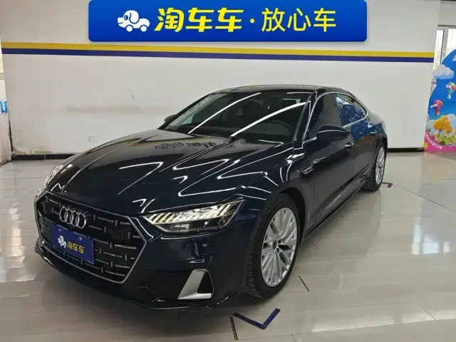 Фотография автомобиля — Audi A7L