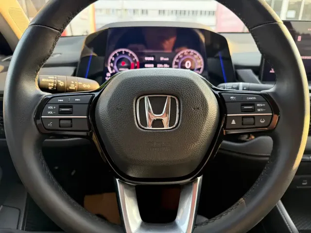 Honda Accord — Фото автомобиля 11