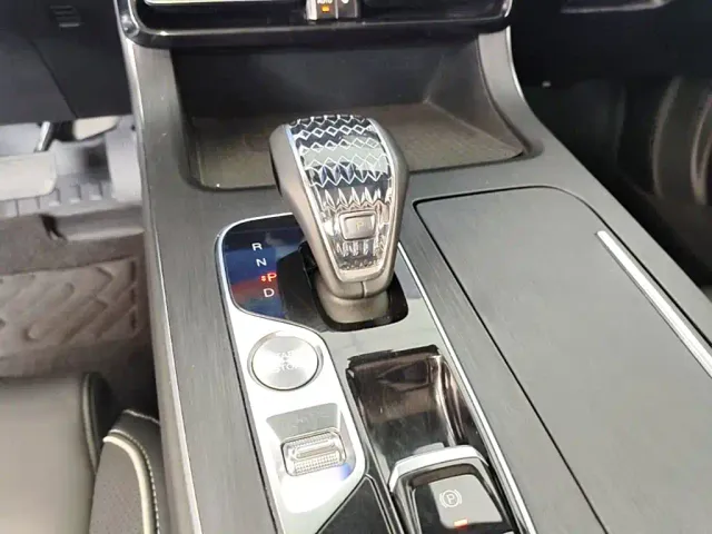 GAC Trumpchi GS8 — Фото автомобиля 9