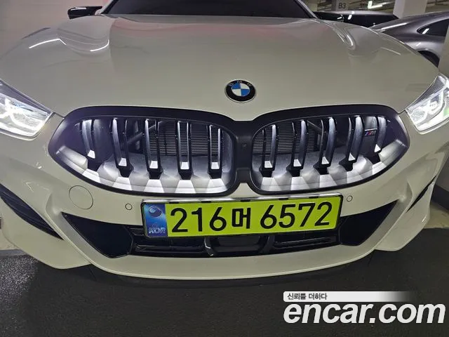 BMW 8 Series G15 — Фото автомобиля 19