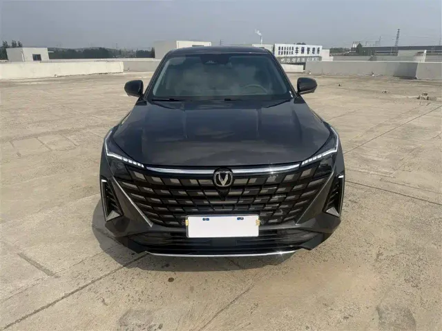 Changan UNI-Z — Фото автомобиля 2