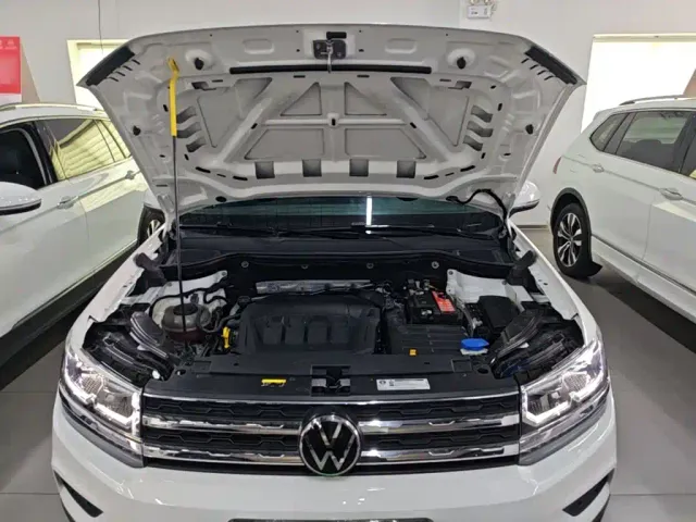 Volkswagen Tharu — Фото автомобиля 19