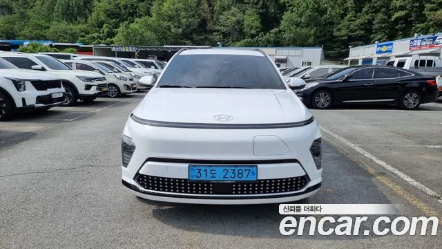 Hyundai Kona — Фото автомобиля 2