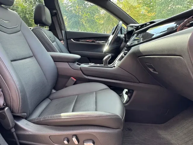 Cadillac XT6 — Фото автомобиля 18