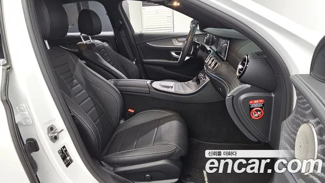 Mercedes-Benz E-Class W213 — Фото автомобиля 16