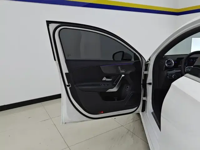Mercedes-Benz A-Class — Фото автомобиля 7