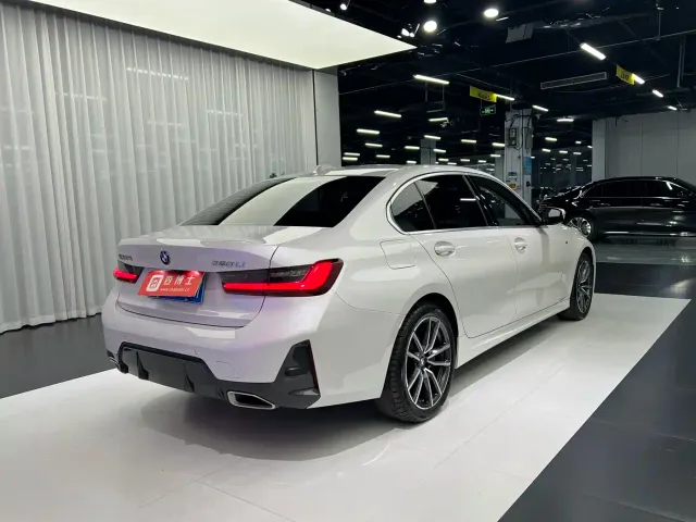 BMW 3 Series — Фото автомобиля 9