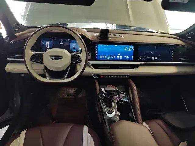 Geely Xingyue L — Фото автомобиля 5