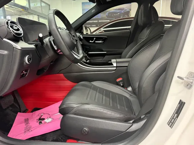 Mercedes-Benz C-Class — Фото автомобиля 8