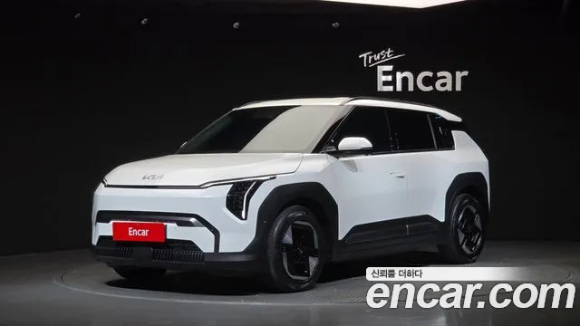 Фотография автомобиля — Kia EV3