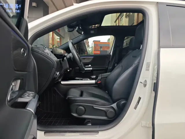 Mercedes-Benz GLA-Class — Фото автомобиля 4
