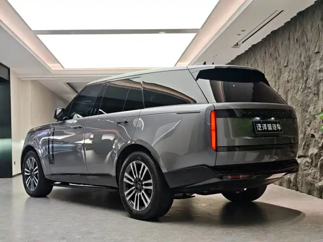 Land Rover Range Rover — Фото автомобиля 19
