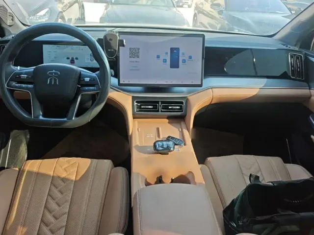BYD Song L DM-i — Фото автомобиля 9
