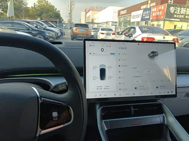 Arcfox Alpha S5 — Фото автомобиля 11