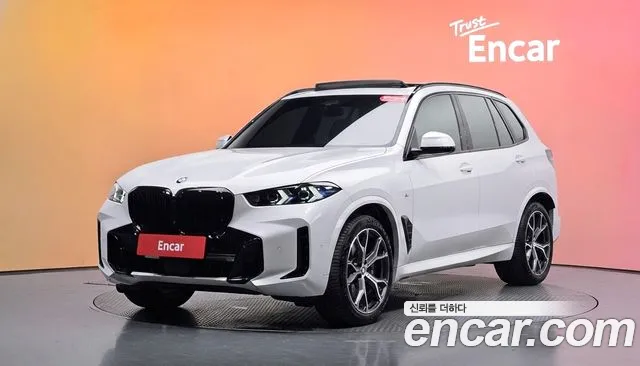 Фотография автомобиля — BMW X5 G05