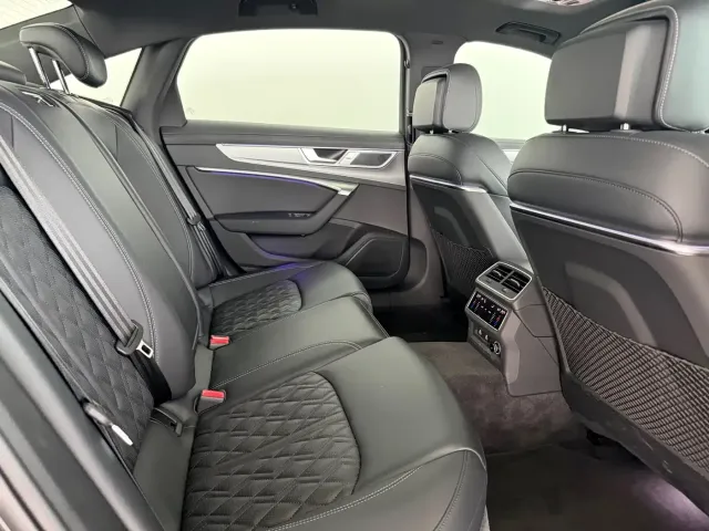 Audi A6L — Фото автомобиля 9