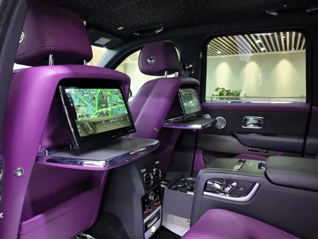 Rolls-Royce Cullinan — Фото автомобиля 9