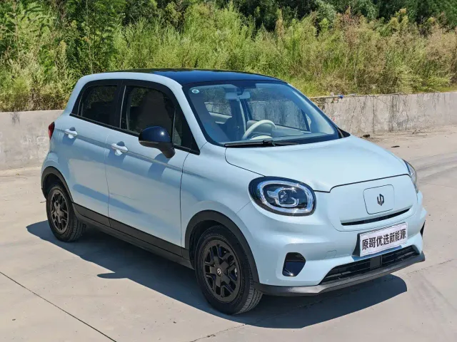Leapmotor T03 — Фото автомобиля 3