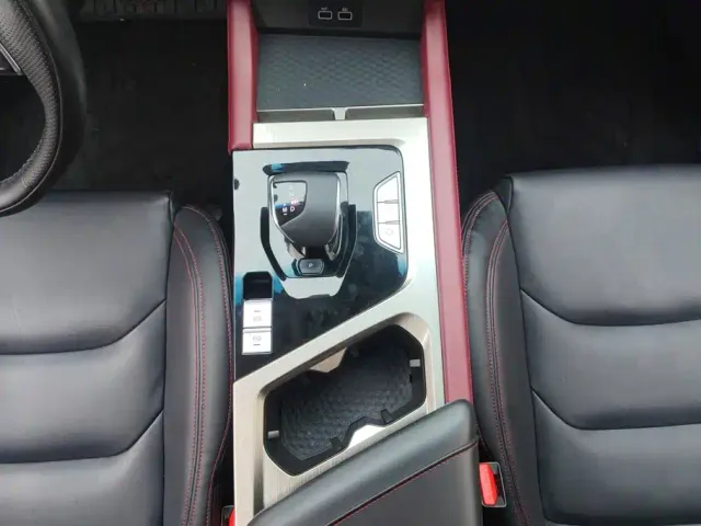 Jetour X70 — Фото автомобиля 16