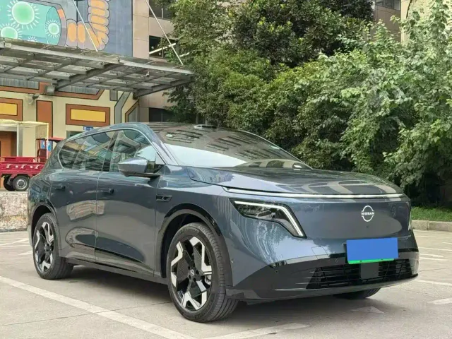 Nissan NX8 — Фото автомобиля 3