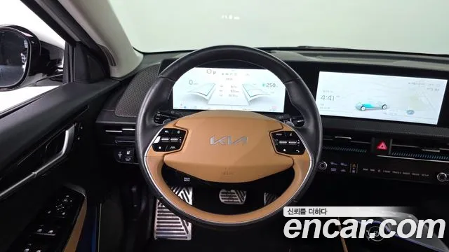 Kia EV6 — Фото автомобиля 11