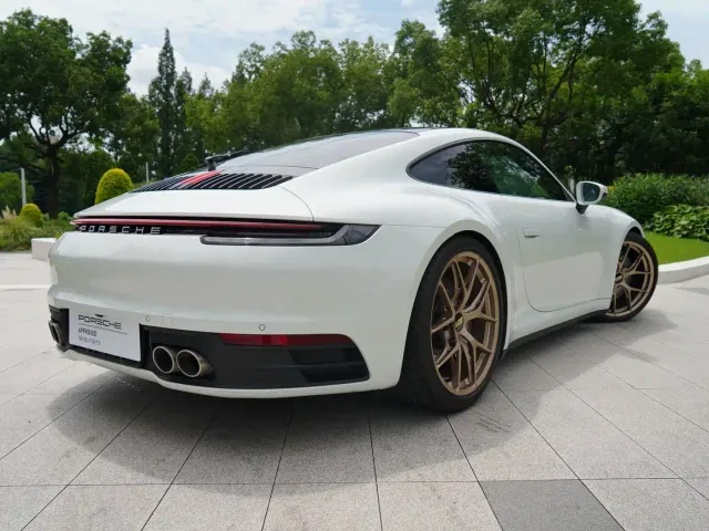Porsche 911 — Фото автомобиля 17