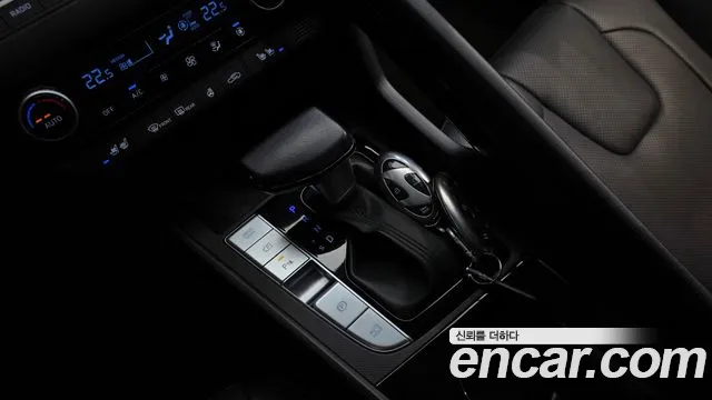 Hyundai Avante CN7 — Фото автомобиля 9