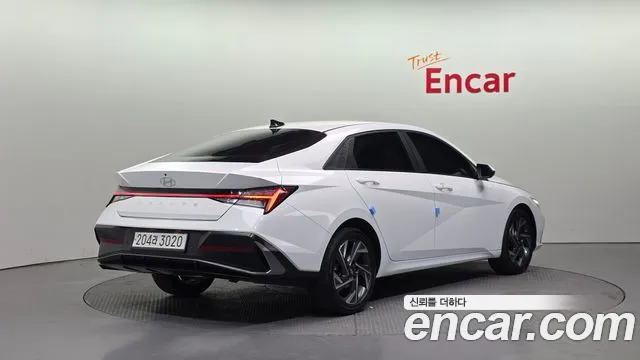 Hyundai AVANTE Новый Avante (CN7) — Фото автомобиля 2