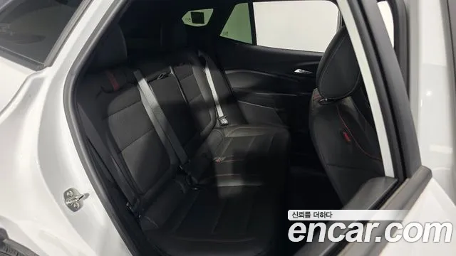 ChevroletGMDaewoo Trax Trax Кроссовер — Фото автомобиля 10