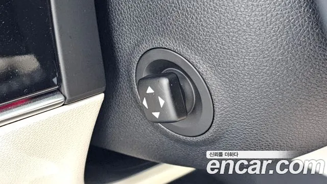 Genesis GV70 — Фото автомобиля 22