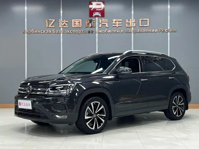 Фотография автомобиля — Volkswagen Tharu