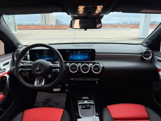 Mercedes-Benz A-Class AMG — Фото автомобиля 5