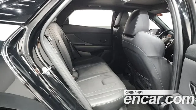 Hyundai AVANTE — Фото автомобиля 11