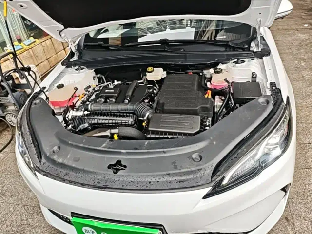 BYD Seal 05 DM-i — Фото автомобиля 19