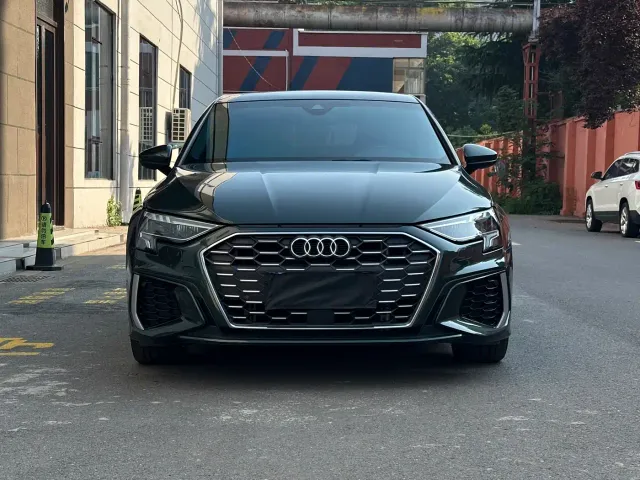 Audi A3 — Фото автомобиля 3
