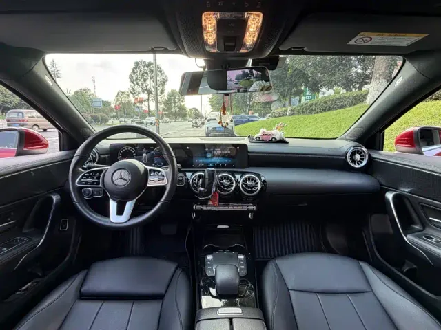 Mercedes-Benz A-Class — Фото автомобиля 13