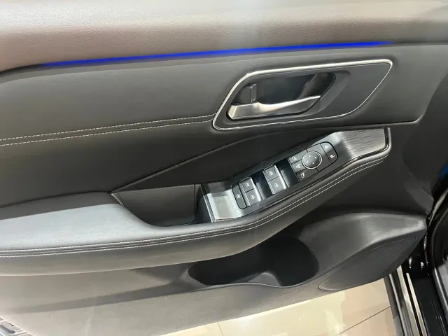 Nissan X-Trail — Фото автомобиля 8