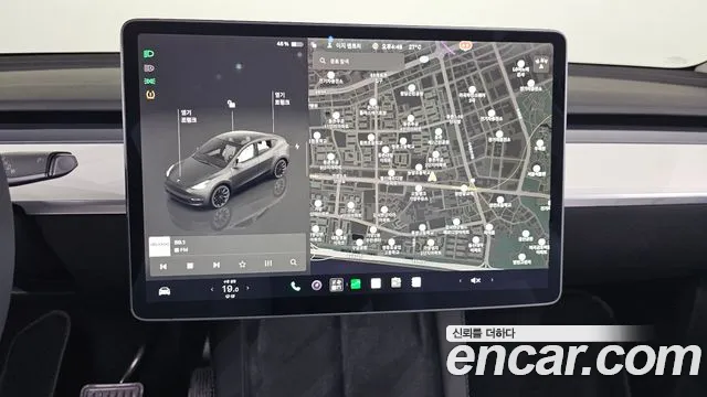 Tesla Model Y — Фото автомобиля 19