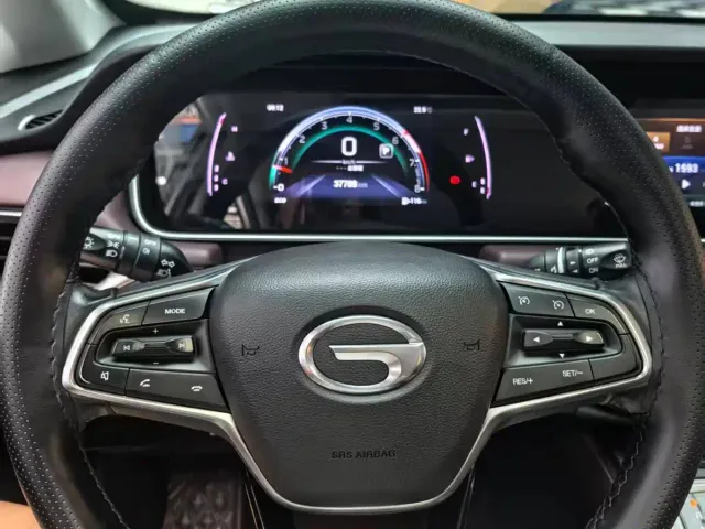 GAC Trumpchi M6 — Фото автомобиля 8