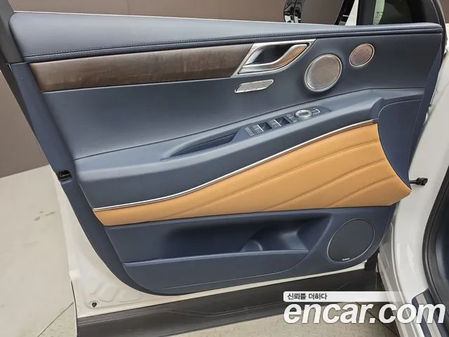 Genesis GV80 — Фото автомобиля 13