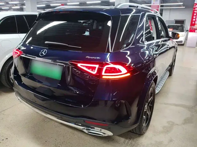 Mercedes-Benz GLE-Class — Фото автомобиля 6