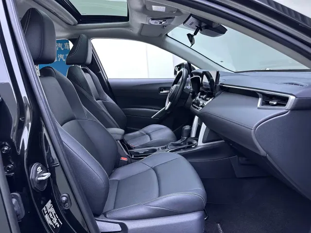 Toyota Frontlander — Фото автомобиля 12