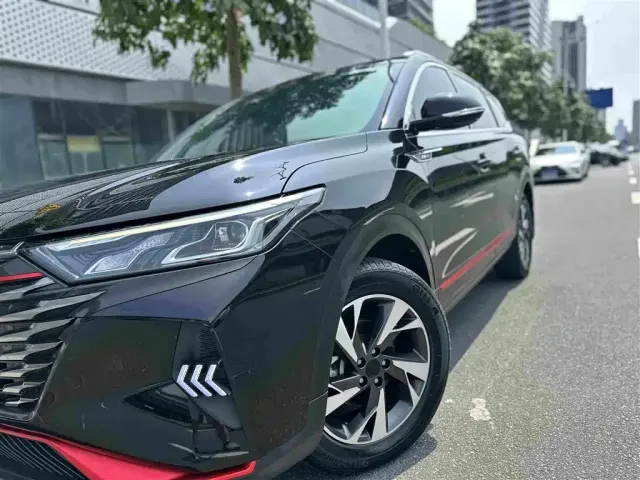 Dongfeng Fengshen AX7 — Фото автомобиля 12