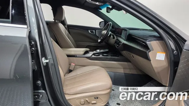 Kia K8 Hybrid — Фото автомобиля 16
