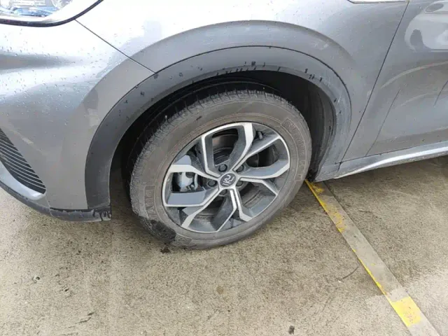 BYD Yuan PLUS — Фото автомобиля 22