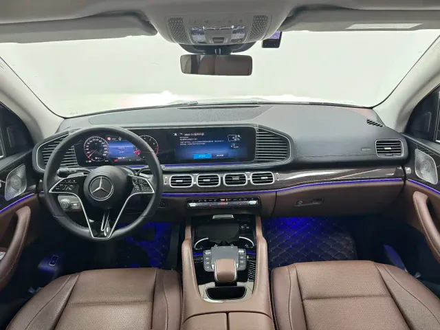 Mercedes-Benz GLE-Class — Фото автомобиля 3