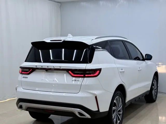 Geely Vision X6 — Фото автомобиля 4
