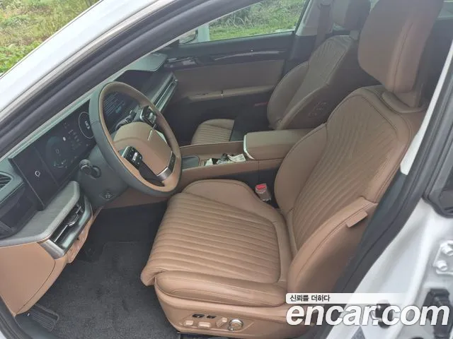 Hyundai Grandeur GN7 — Фото автомобиля 6