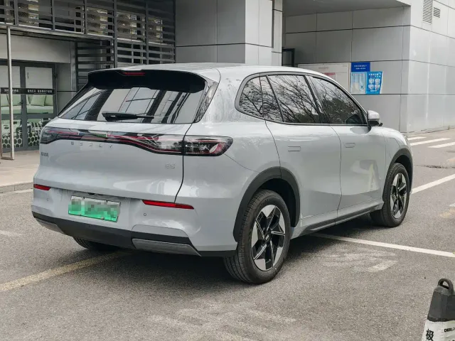 Geely Galaxy E5 — Фото автомобиля 5