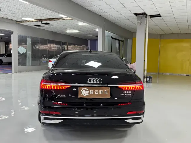 Audi A6L — Фото автомобиля 8